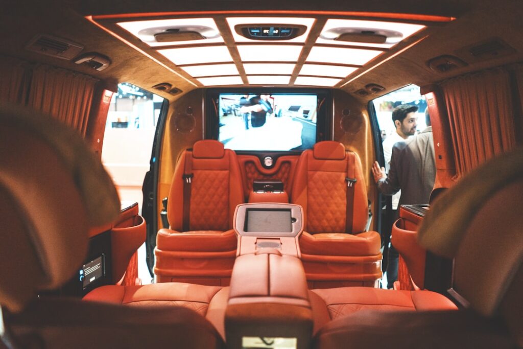Toyota Vellfire chauffeur vehicle — Jumppy Transport